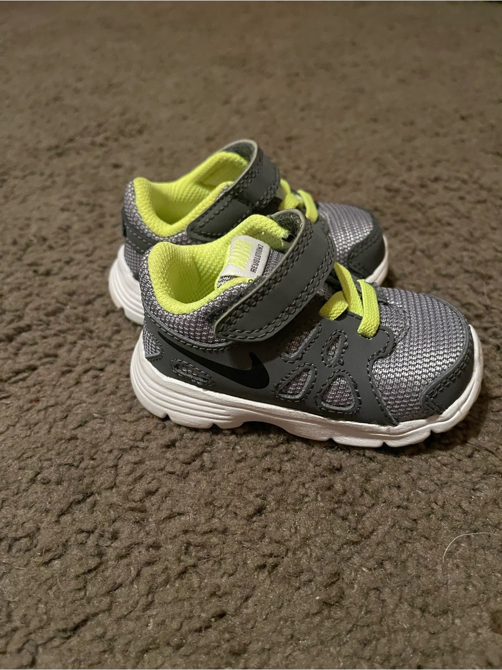 Nike Toddler Gray and Neon Yellow Athletic Sneakers